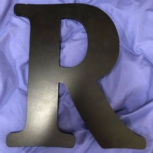 Black wood letter R